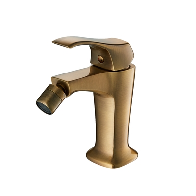 Hộp mực 35mm Máy trộn bình xịt Bidet Cổ bằng đồng thau một tay cầm Vòi phòng tắm
